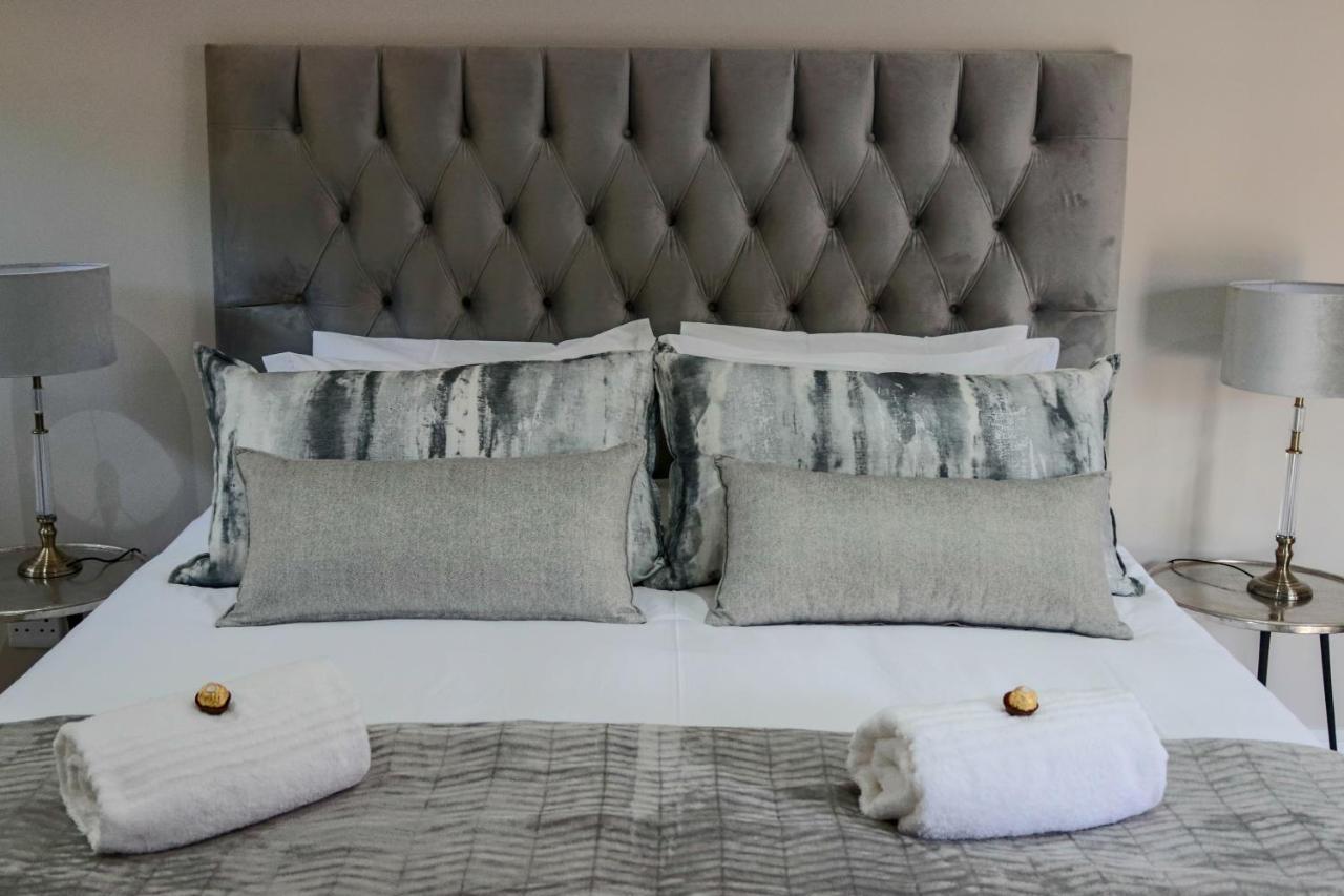Stonehill Villa Bloemfontein Esterno foto